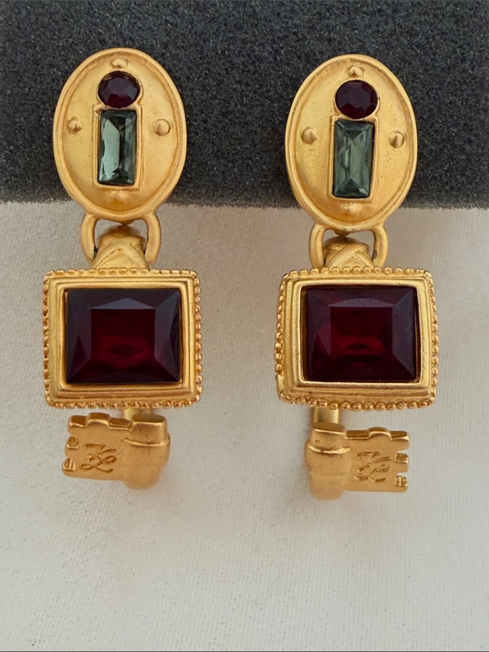 Karl Lagerfeld Vintage Clip Earrings - Picture 3 of 6
